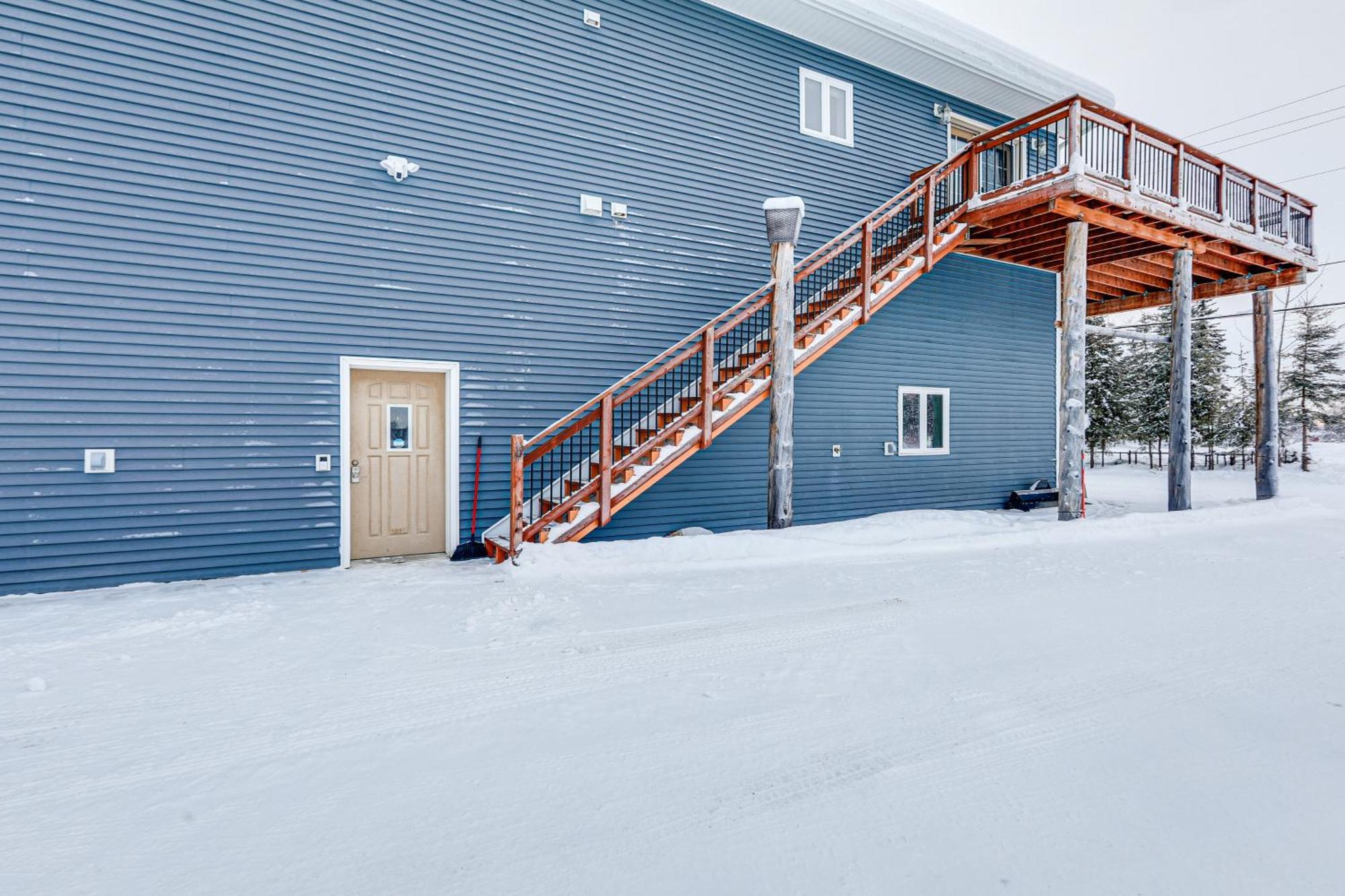 Family-Friendly Fairbanks Home Chena River Access Bagian luar foto